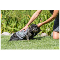 Trixie tappancsmintás szürke kutyatörölköző #5