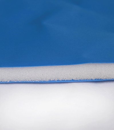 Hűtőmatrac kutyáknak kék színben