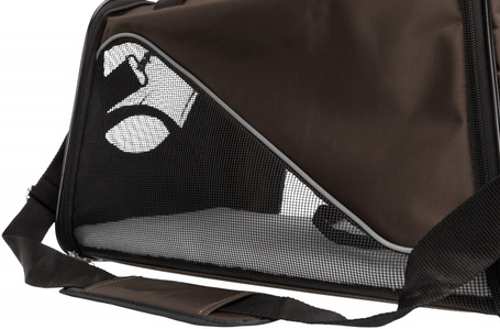 Trixie Joe jól szellőző barna kutyaszállító táska