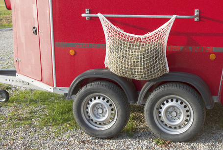 Kerbl négyszög fehér szénaháló