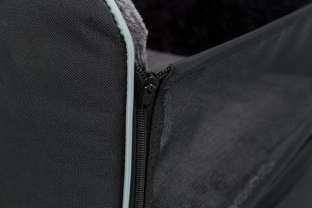 Trixie kutyaülés autóba