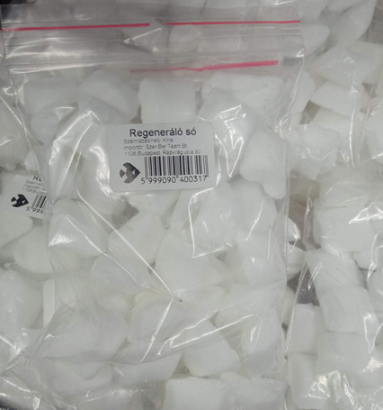 Regeneráló sótabletta nitrátszűrő gyantához