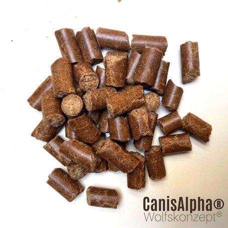 CanisAlpha kecskehúsos monoprotein hidegen sajtolt kutyatáp