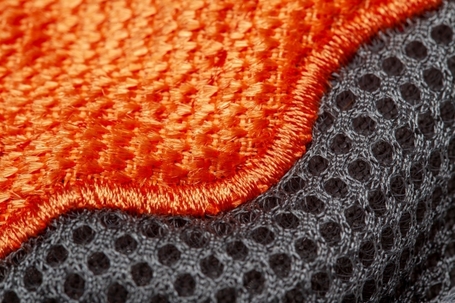 3-in-1 Grooming Glove - Kutya/macska mosó, masszírozó és szőrfelszedő kesztyű gazdiknak