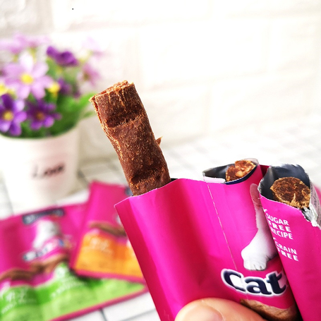 Vitakraft Cat Stick Classic lazacos és pisztrángos halrudak macskáknak