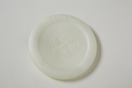 West Paw Zisc Glow - Világító frizbi