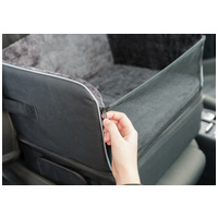 Trixie kutyaülés autóba #10