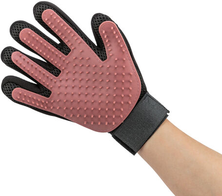 Trixie gumírozott kesztyű szőrtelenítéshez