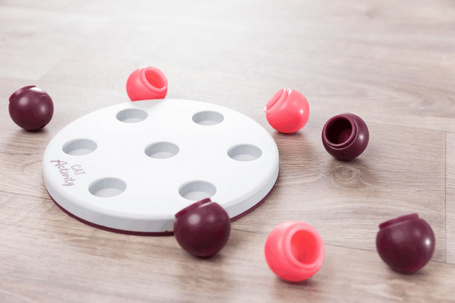 Trixie Solitaire Cat Activity stratégiai játék cicáknak