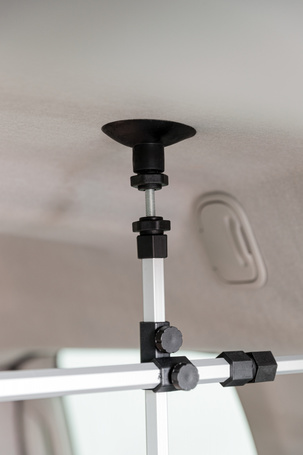 Trixie alumínium térelválasztó rács autóba