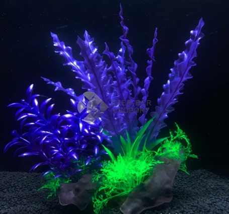 Lila hínár, kicsi zöld növényekkel akváriumi műnövény