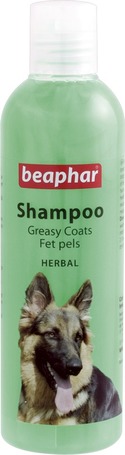 Beaphar gyógynövényes kutyasampon zsíros szőrre