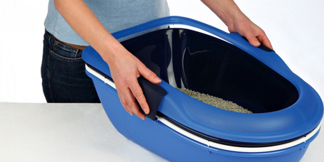 Macskatoalettek és alomtálcák az Okosgazdi webáruházban