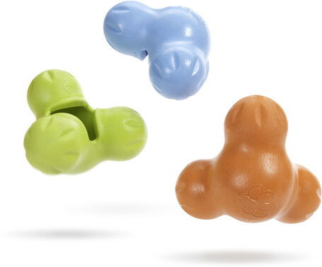 West Paw Tux - Jutalomfalattal tölthető játék