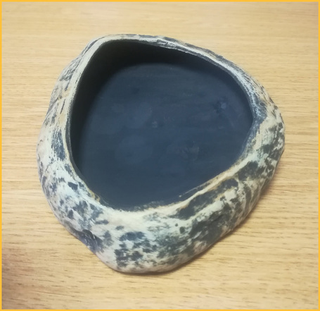 Terráriumi peremes etető tálka hüllőknek