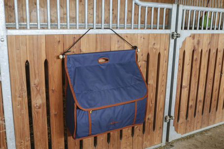 Kerbl Milano táska istállóba