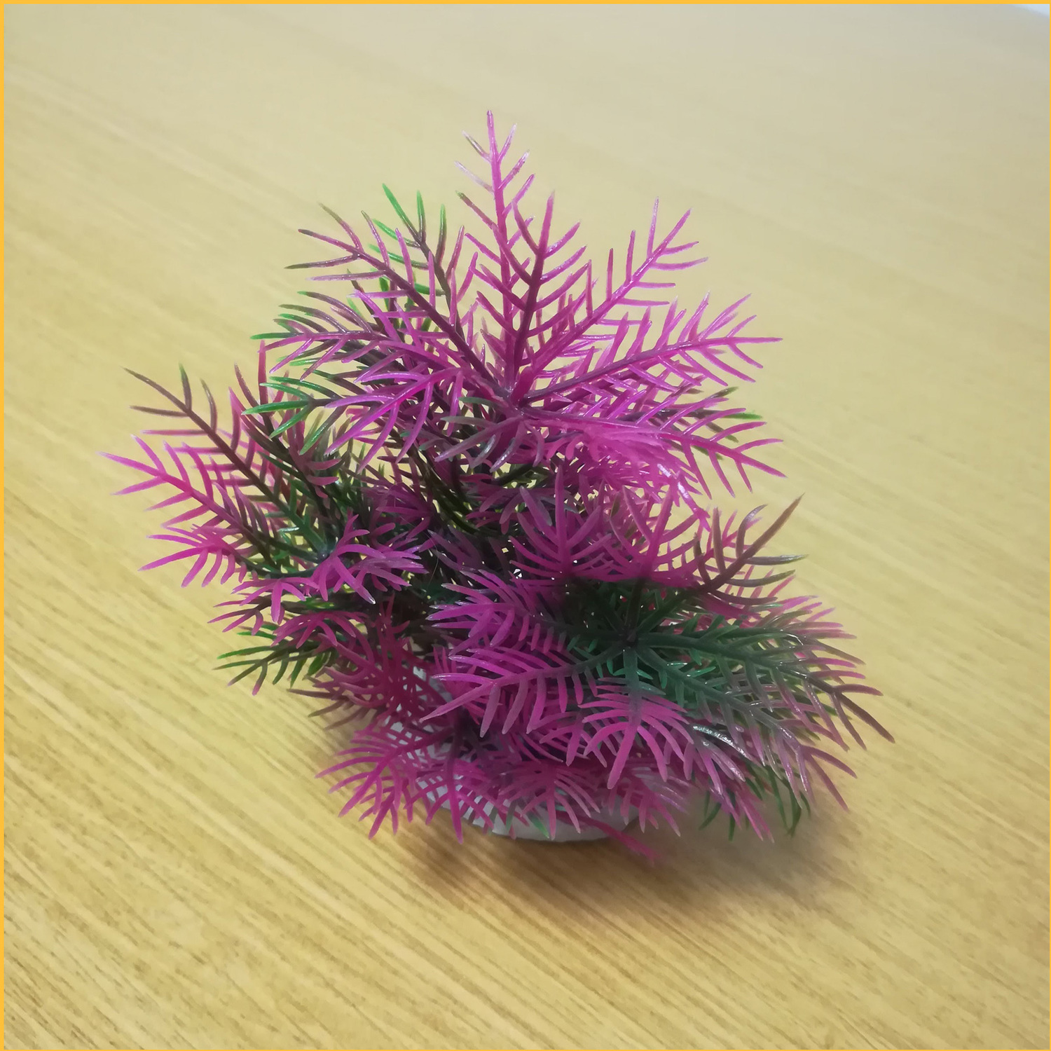 Plantă artificială cu bază pentru acvariu, culoare roz-verde - zoom