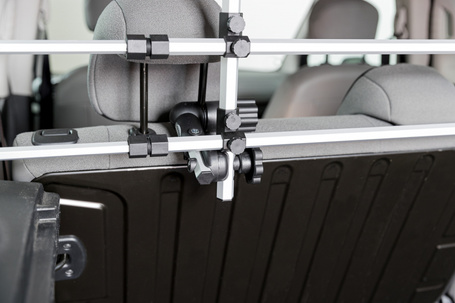 Trixie alumínium térelválasztó rács autóba