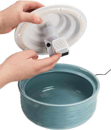 Trixie Vital Falls itató szökőkút kutyáknak és macskáknak